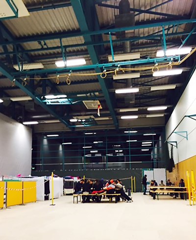 Zum 31. Januar 2017 soll die Kiriat-Bialik-Sporthalle freigezogen werden. Die letzten der ehemals 200 BewohnerInnen können in sehr wohnliche neue Unterkünfte umziehen.